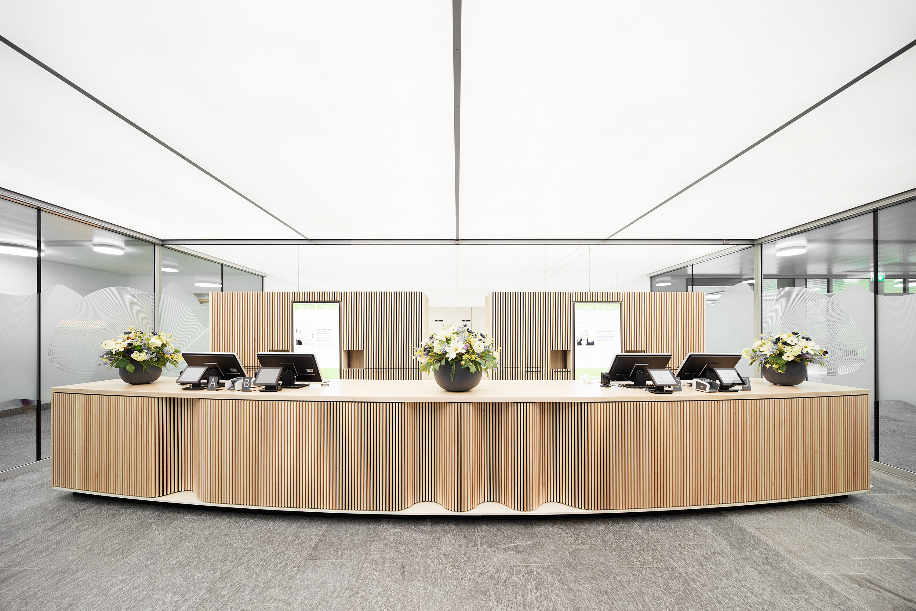 Apotheke Kantonsspittal St. Gallen firm Architektur und Bauherrenmanagement Österreich Schweiz
