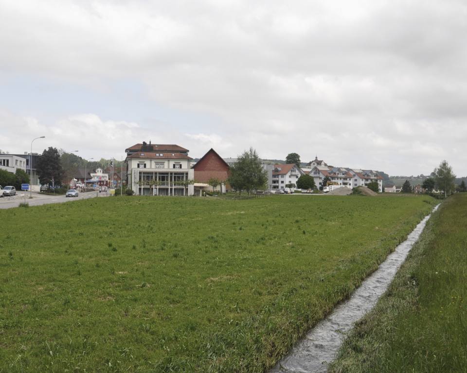 Bewohnerzimmer Balkon Demenz Haus für Demenz Wohnen im Alter Thurvita AG Haus für Demenz Rossrütti Wil  Standort von Süden frm Architektur und Bauherrenmanagement Österreich Schweiz