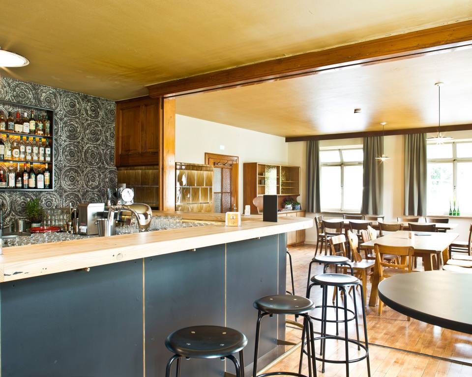 Gasthaus Jöslar Bar Andelsbuch firm Architektur und Bauherrenmanagement Schweiz Österreich